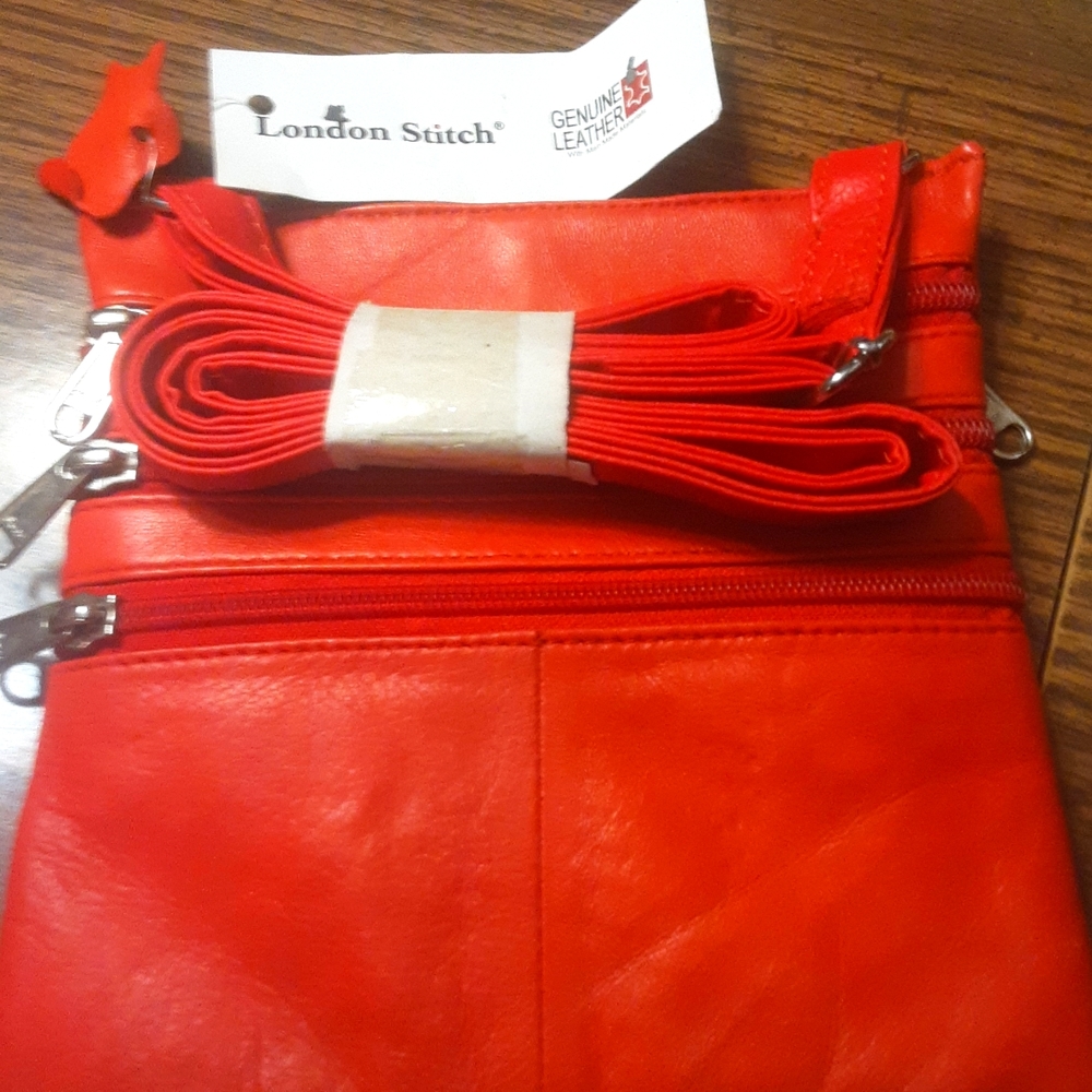 London Stitch, genuine leather cross body purse